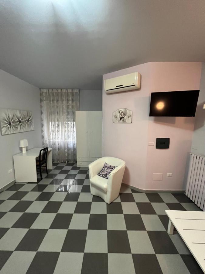 Lolly Bed & Breakfast Paravati Exterior photo